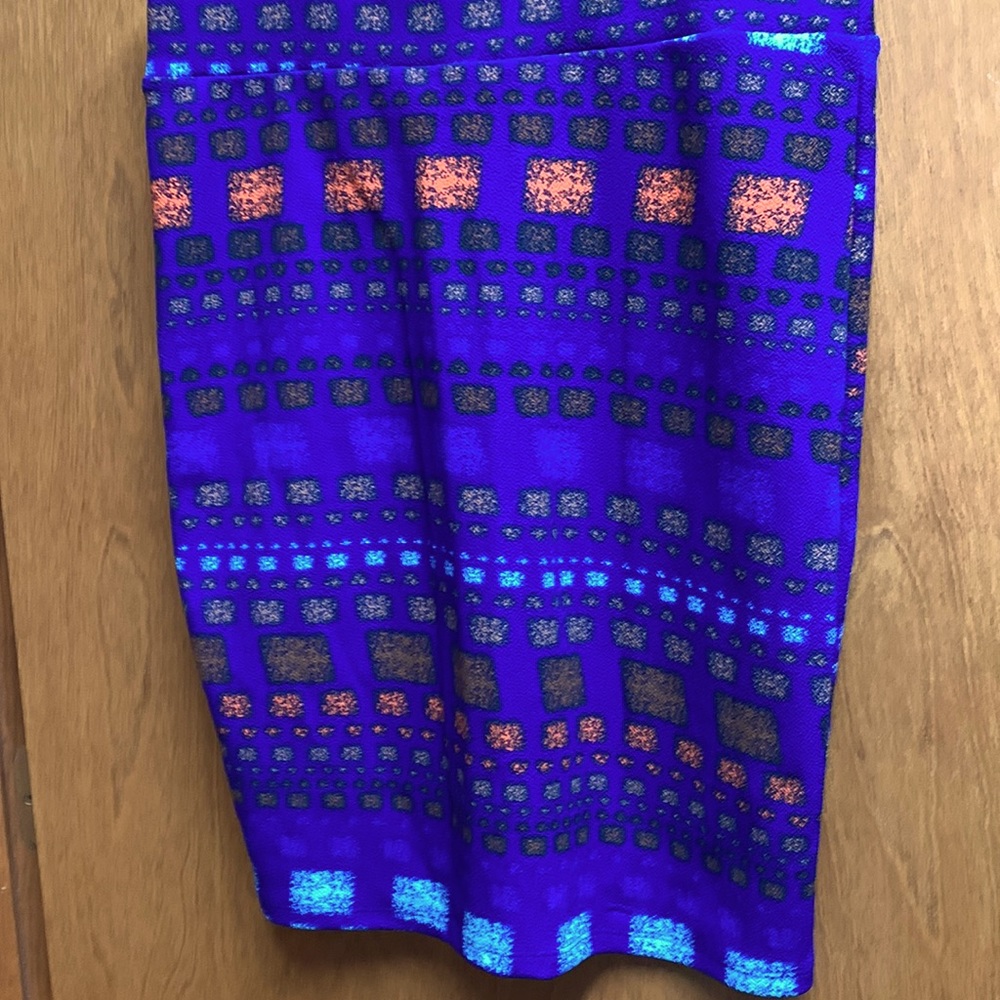 LuLaRoe Cassie skirt